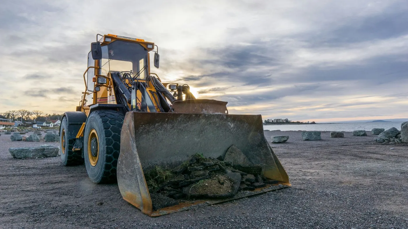 Front bucket of a loader